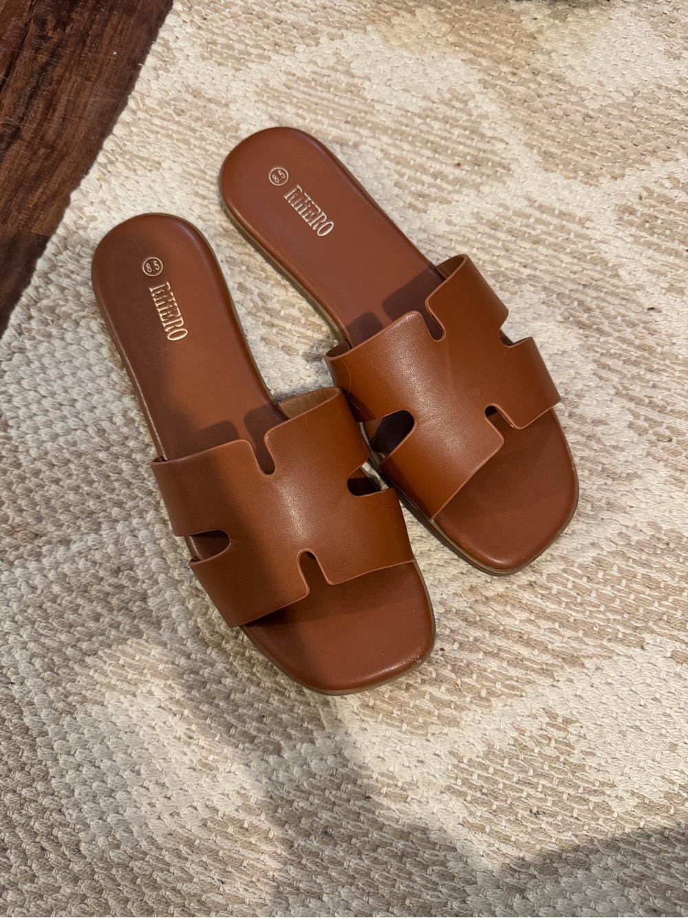 Brown Women's Slide Sandals - Classic Leather Slip-On